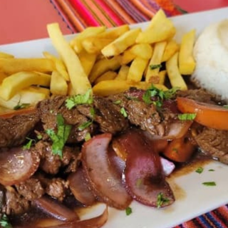 Lomo Saltado