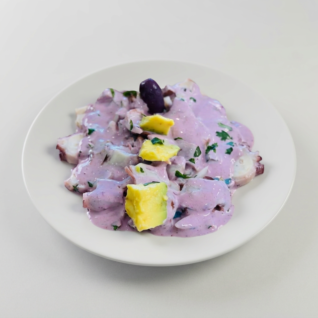 Pulpo al Olivo (Octopus in Olive Sauce).